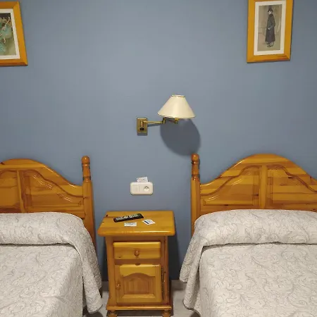 La Otra Casa 2*