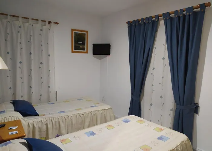 게스트하우스 La Otra Casa 2*