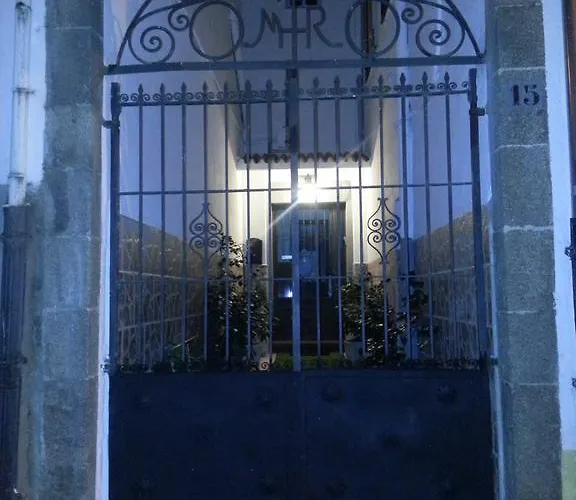 게스트하우스 La Otra Casa 2*